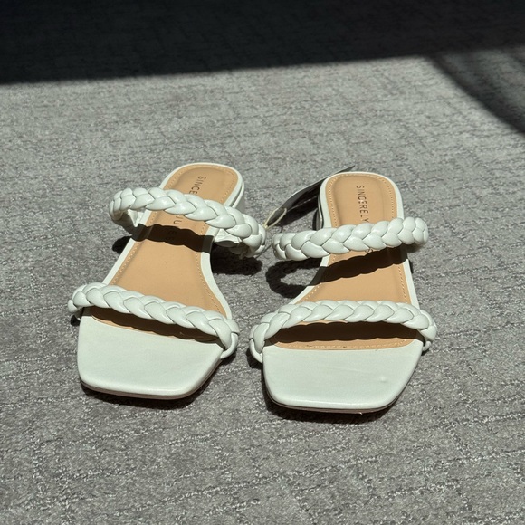 Sincerely Jules Cream Braided Sandals - Picture 2 of 4